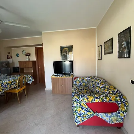Casa Marina شقة إزولا ديلي فيمين